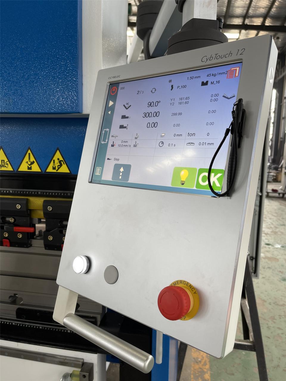 Pressa piegatrice idraulica CNC a 4 assi 160t-4000