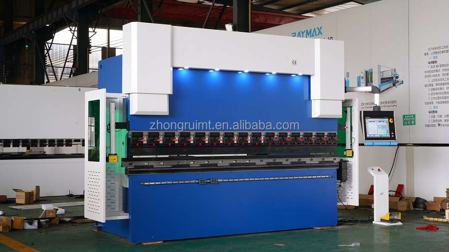200t 300t Standard Industrial Press Brake Cnc Hydraulic Press Brake Machine 200t 300t Pressa piegatrice industriale standard CNC Pressa piegatrice idraulica