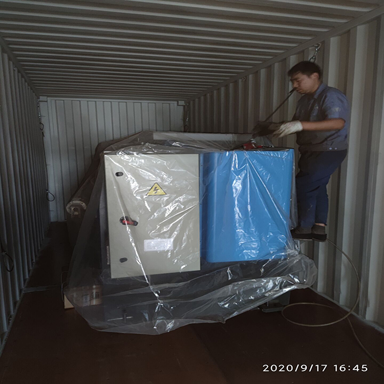 300t/4000 Hydraulic Press Brake Machine Pressa idraulica da 300 t/4000