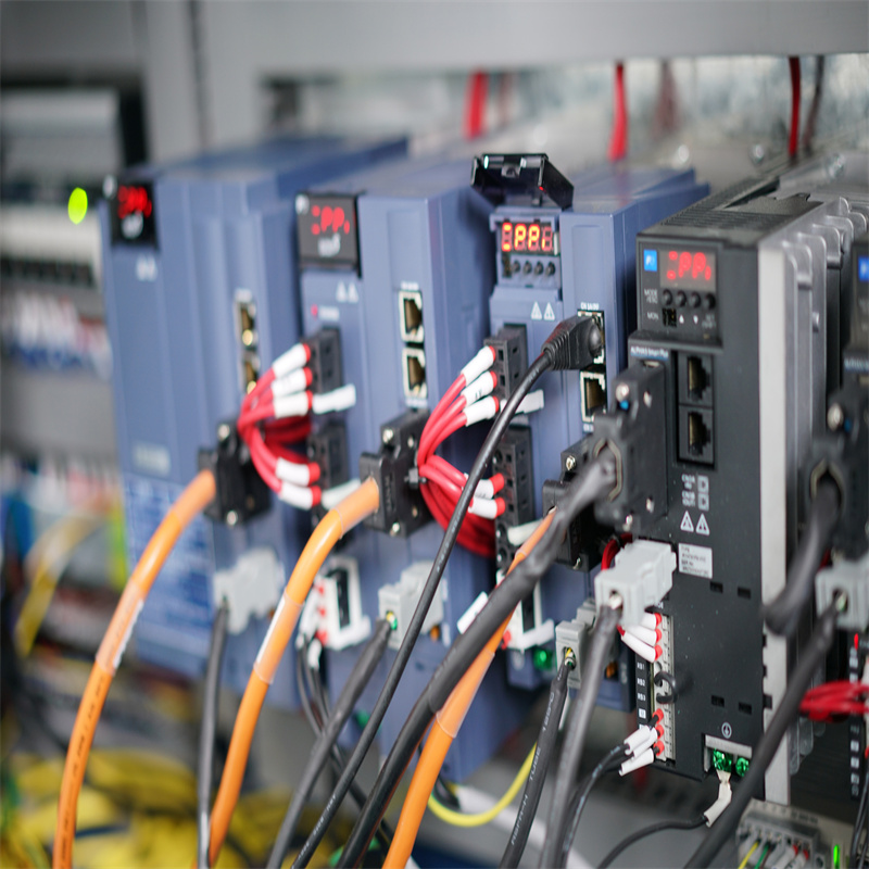 3015 1500x3000 Macchina da taglio laser in fibra di alluminio Apparecchiatura laser industriale