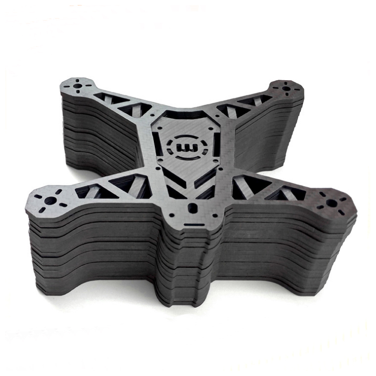 3015 Macchina per il taglio dei metalli con laser a fibra 1000w 2000w Potenza massima del laser Raycus