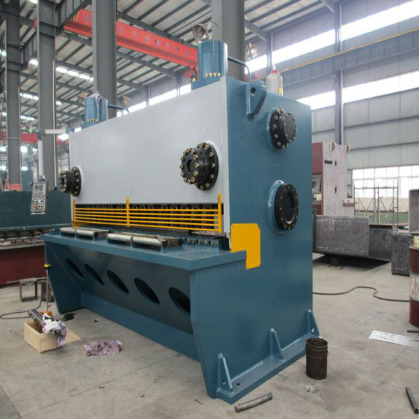 4mmx2500 Hydraulic Shearing Steel Plate Cutting Machinery Steel Plate Shear 4mmx2500 Cesoia idraulica per macchine da taglio per lamiere d'acciaio Cesoia per lastre d'acciaio