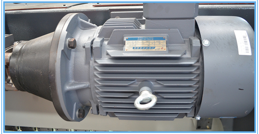 60t Q35-16 Hydraulic Ironworker Shearing Punching Bending And Notching Machine 60t Q35-16 siderurgico idraulico cesoia punzonatrice piegatrice e intagliatrice