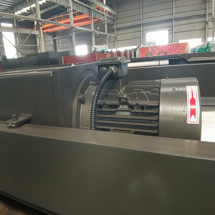 6x3200mm Stainless Steel Plate Cutting Machine, Automatic Iron Sheet Shearing Machine Macchina da taglio per lastre in acciaio inossidabile 6x3200mm, cesoia automatica per lamiere di ferro