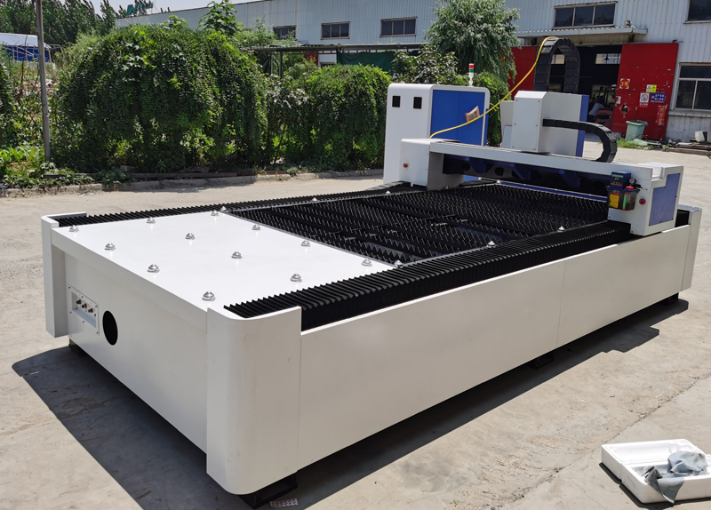 8mm 10mm Carbon Steel Laser Cutter 1530 4020 Cnc Fiber Laser Cutting Machine Taglierina laser in acciaio al carbonio da 8 mm 10 mm 1530 4020 Macchina da taglio laser in fibra di CNC