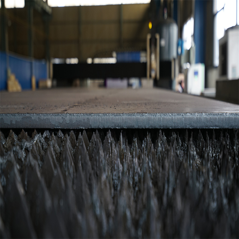 Prezzo economico della tagliatrice del laser della fibra 3kw di alta qualità della Cina