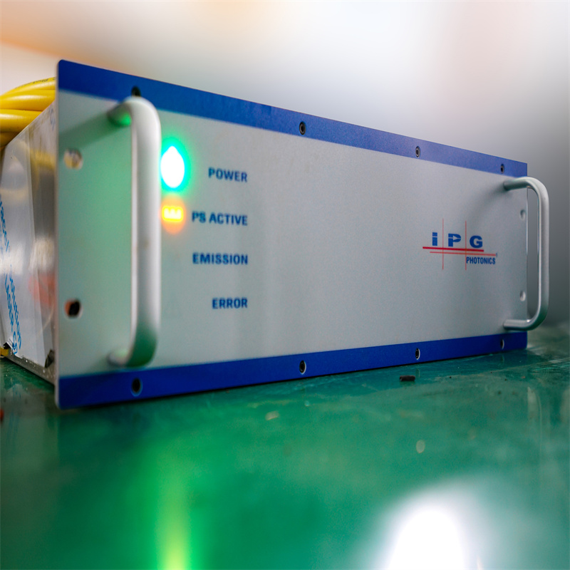 Macchina da taglio laser in fibra di lamiera cnc