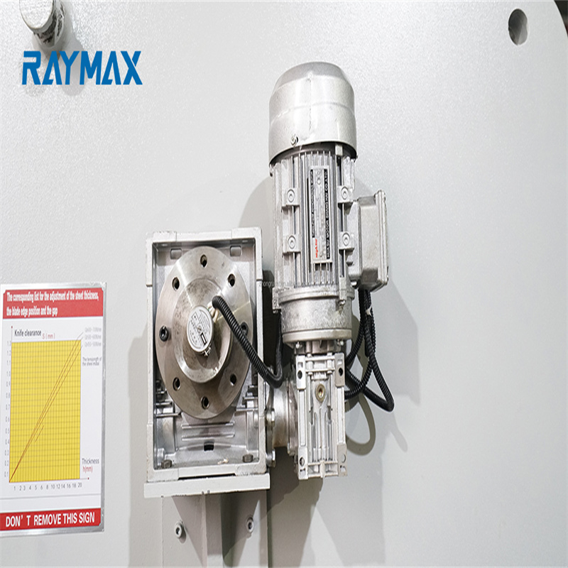Cesoia a ghigliottina Qc11y-12x3200 direttamente idraulica di fabbrica
