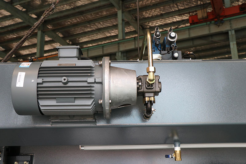 Pressa piegatrice per metalli Wc-63t3200 Pressa piegatrice idraulica CNC per lamiera