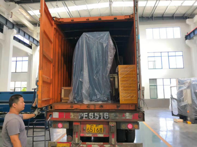 Cnc Nc Hydraulic Press Metal Guillotine Shear Machine For Carbon Stainless Steel Sheet Macchina cesoia a ghigliottina per metallo con pressa idraulica CNC NC per lamiera di acciaio inossidabile al carbonio