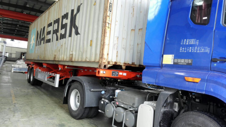 Cnc Nc Hydraulic Press Metal Guillotine Shear Machine For Carbon Stainless Steel Sheet Macchina cesoia a ghigliottina per metallo con pressa idraulica CNC NC per lamiera di acciaio inossidabile al carbonio