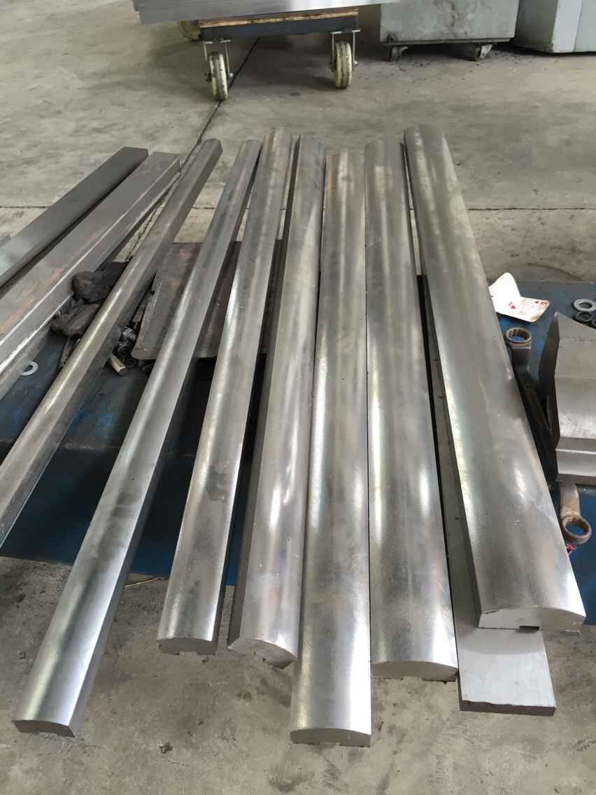 Piegatrice per lamiera completamente automatica ad alta potenza e pressa piegatrice CNC