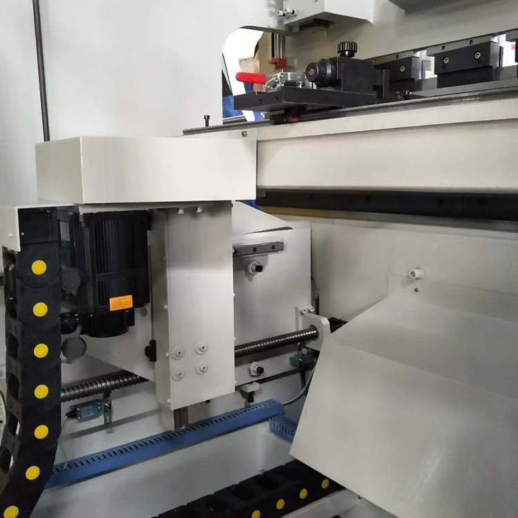 Hydraulic Press Brake Machine Acl Torsion Bar Synchro Mechanical Press Brake Pressa piegatrice idraulica Pressa piegatrice meccanica sincronizzata con barra di torsione Acl