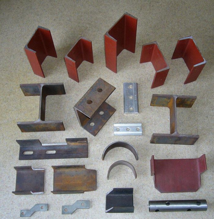 Q35y Series Hydraulic Ironworker Shearing And Punching Machine Cesoia e punzonatrice idraulica per siderurgia serie Q35y