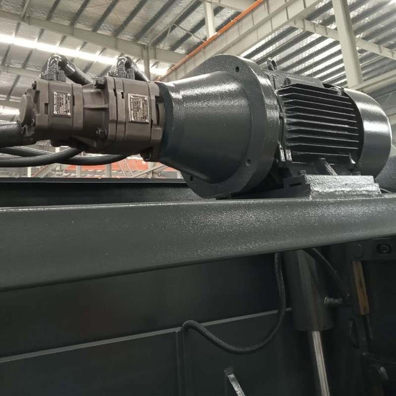 Qc12k-4x2500 Cnc Hydraulic Customized Shearing Machine Cutting Machine Tagliatrice idraulica personalizzata Qc12k-4x2500 CNC