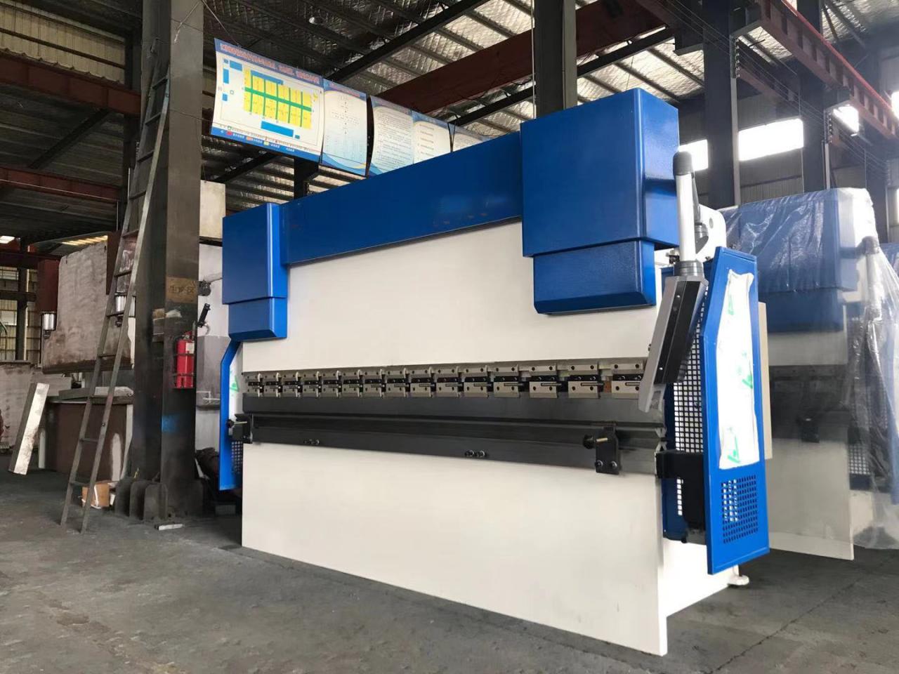 Wc67y-65/2500 Oem Hydraulic Press Brake Machine Steel Bending Machine Macchina piegatubi in acciaio per pressa idraulica Wc67y-65/2500 OEM